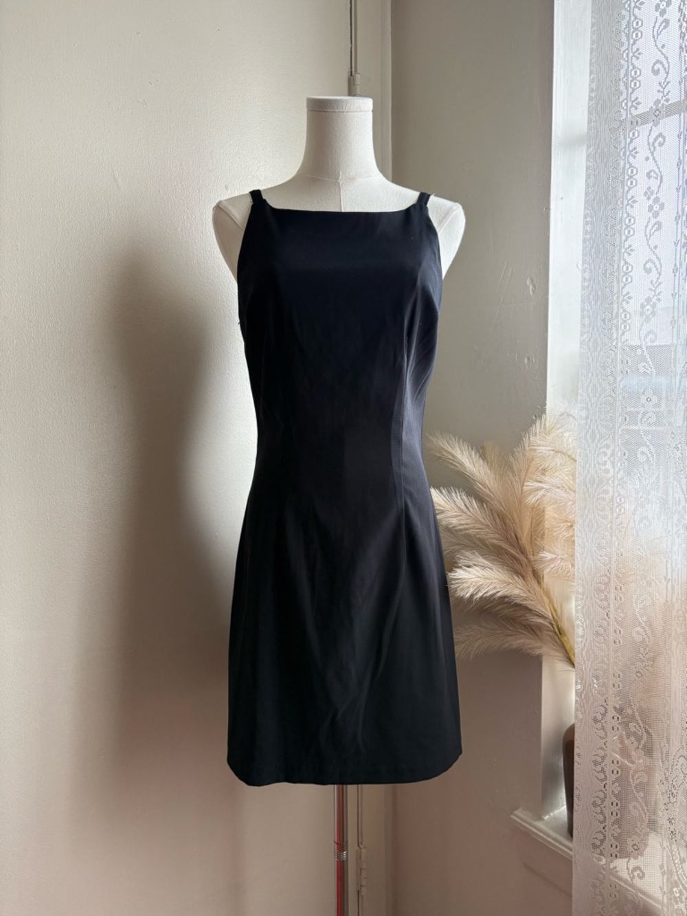 vintage 90s y2k square neckline cocktail noir mini dress